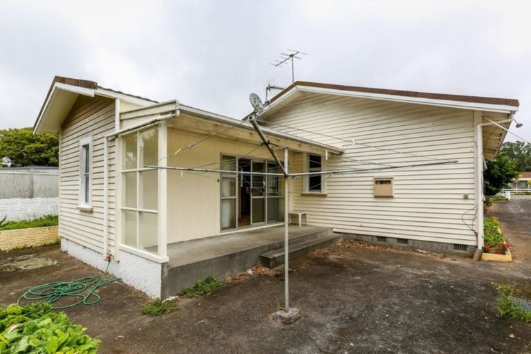 Photo of property in 125 Govett Avenue, Frankleigh Park, New Plymouth, 4310