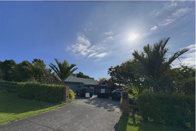Photo of property in 668 Redoubt Road, Flat Bush, Auckland, 2019