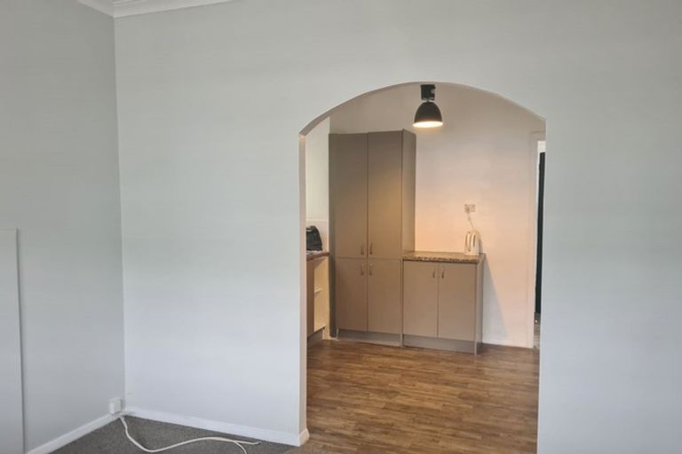 Photo of property in 30 Johnston Street, Featherston, 5710