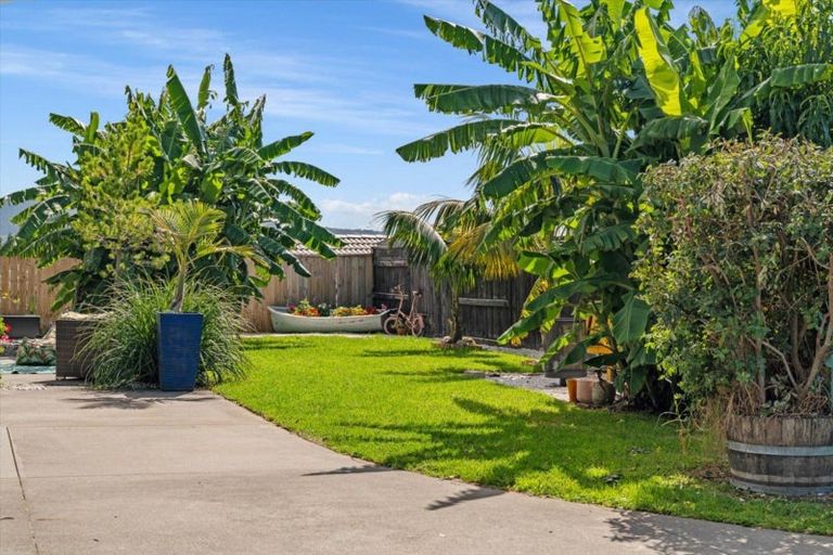 Photo of property in 12d No 2 Road, Te Puke, 3119