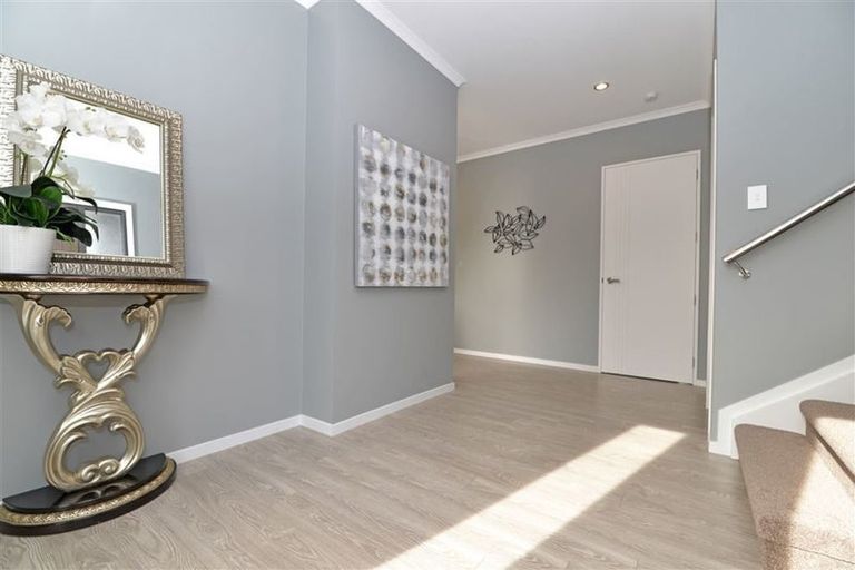 Photo of property in 21 Remana Crescent, Huapai, Kumeu, 0810