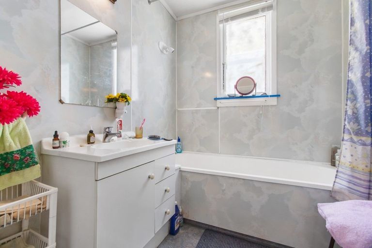 Photo of property in 4 Davis Avenue, Ranfurly, 9332