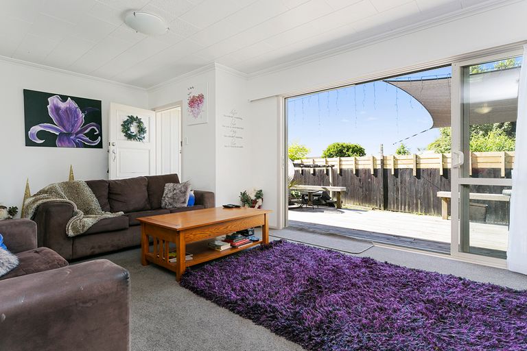 Photo of property in 308a Shakespeare Street, Leamington, Cambridge, 3432