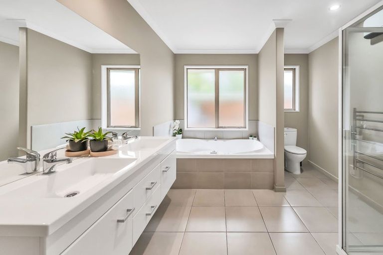 Photo of property in 17 Beaumont Drive, Rolleston, 7614