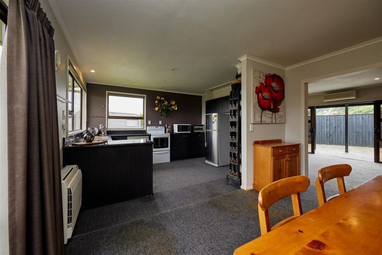 Photo of property in 20 Kotare Place, South Bay, Kaikoura, 7300