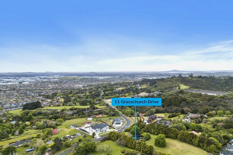 Photo of property in 11 Gracechurch Drive, Flat Bush, Auckland, 2016