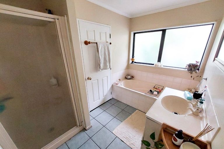 Photo of property in 4 Aria Court, Fairview Downs, Hamilton, 3214