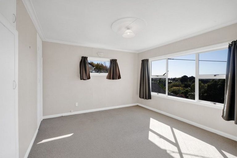 Photo of property in 90 Mangorei Road, Strandon, New Plymouth, 4312