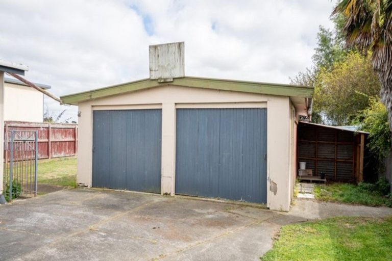 Photo of property in 59 Sutherland Crescent, Westbrook, Palmerston North, 4412