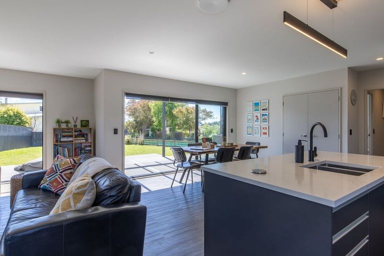 Photo of property in 80 Kahotea Drive, Motuoapa, 3382