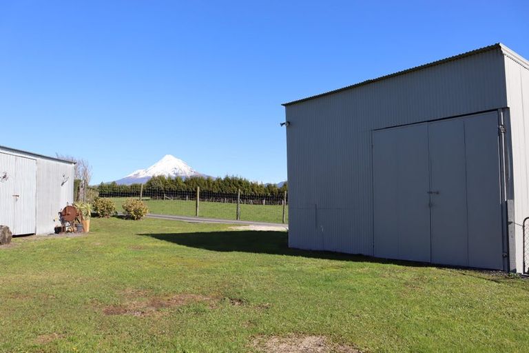 Photo of property in 1758 Mountain Road, Inglewood, 4386