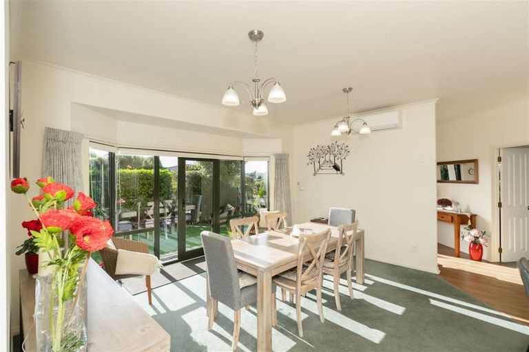 Photo of property in 6 Hillcrest Lane, Levin, 5510