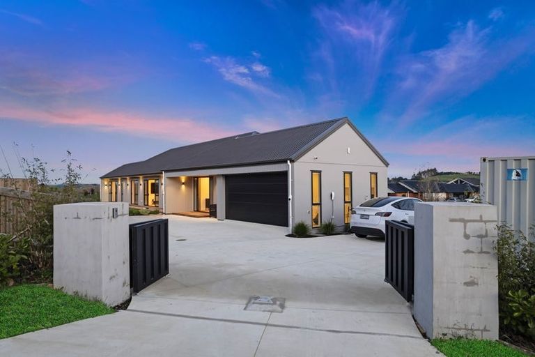 Photo of property in 6 Peet Row, Pokeno, 2471