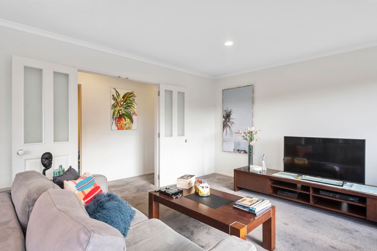 Photo of property in 60 Helvetia Drive, Browns Bay, Auckland, 0630