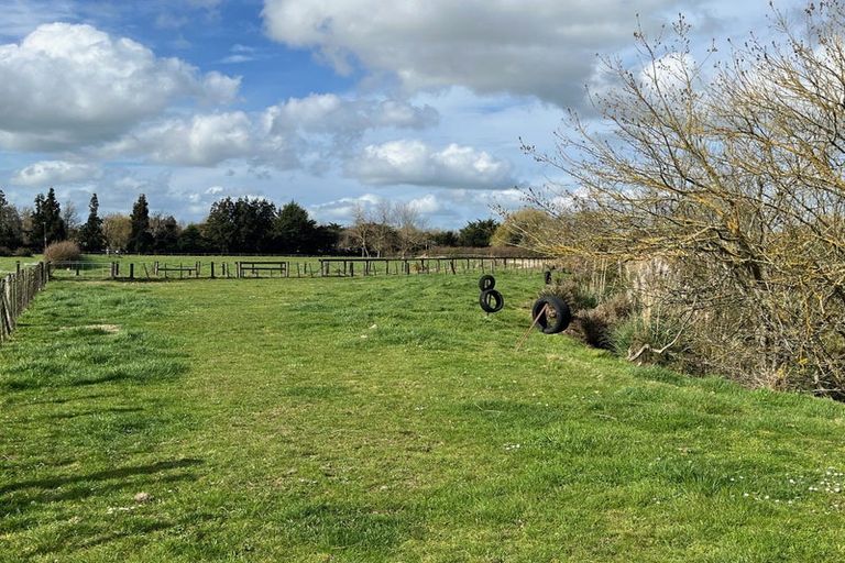 Photo of property in 93a Woodside Road, Matangi, Hamilton, 3284