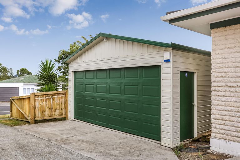 Photo of property in 15 Harrisville Road, Tuakau, 2121