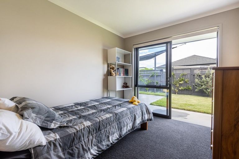 Photo of property in 53 Jarrett Terrace, Leamington, Cambridge, 3432