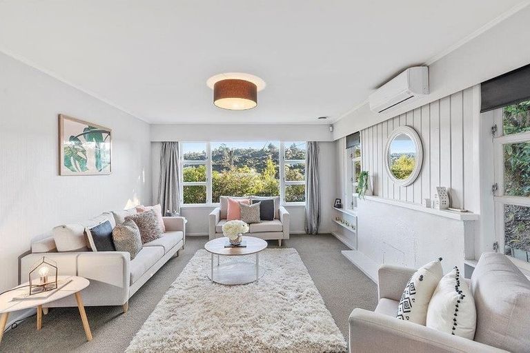 Photo of property in 99 Thomas Street, Stokes Valley, Lower Hutt, 5019