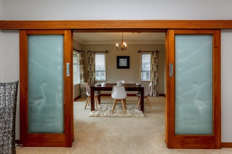 Photo of property in 69 South Road, Blagdon, New Plymouth, 4310