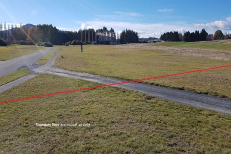 Photo of property in 16 The Fairways, Kinloch, Taupo, 3377