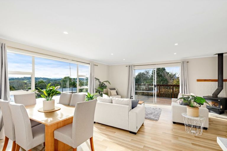 Photo of property in 15 Foster Crescent, Snells Beach, 0920