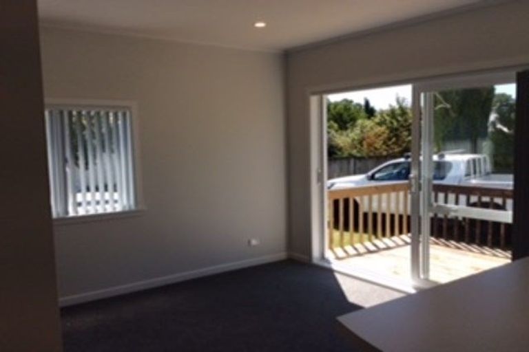 Photo of property in 33 Alma Road, Milford, Auckland, 0620