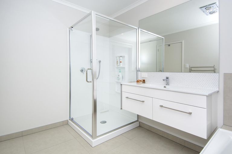 Photo of property in 16 Cassinia Close, Papamoa Beach, Papamoa, 3118