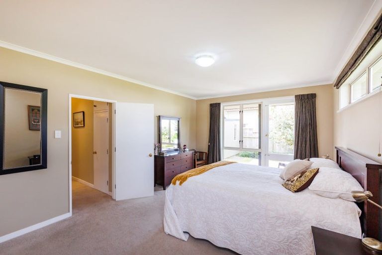 Photo of property in 54 Te Awe Awe Street, Hokowhitu, Palmerston North, 4410