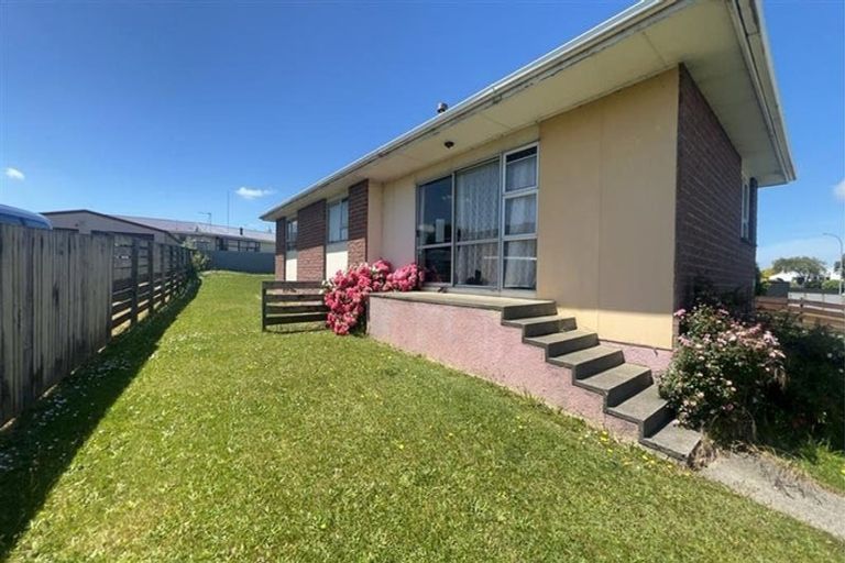 Photo of property in 107 Dunbeath Crescent, Kew, Invercargill, 9812