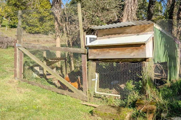 Photo of property in 121b Waimate North Road, Kerikeri, 0293