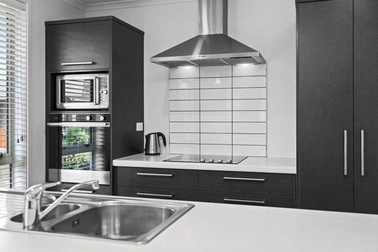 Photo of property in 3 Sandspit Way, Papamoa Beach, Papamoa, 3118