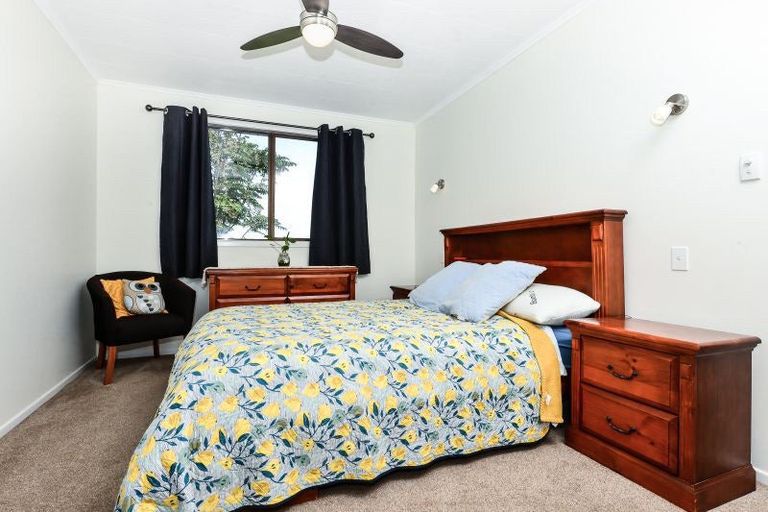 Photo of property in 21 North Ridge Drive, Rototuna North, Hamilton, 3210