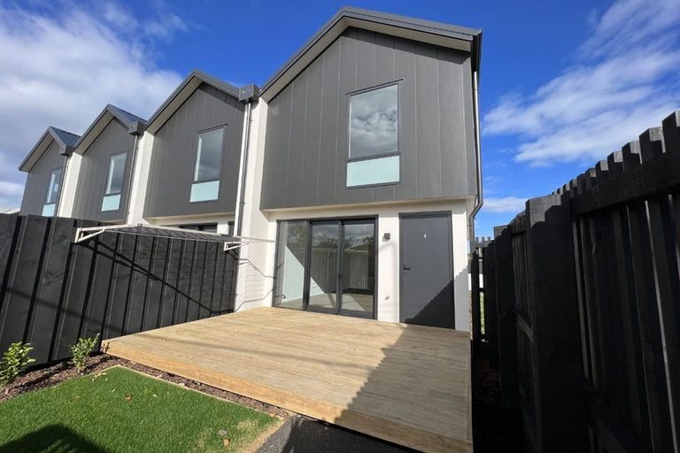 Photo of property in 4/29 Wrights Road, Addington, Christchurch, 8024