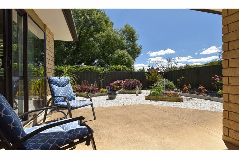 Photo of property in 56/64 Kawaha Point Road, Kawaha Point, Rotorua, 3010