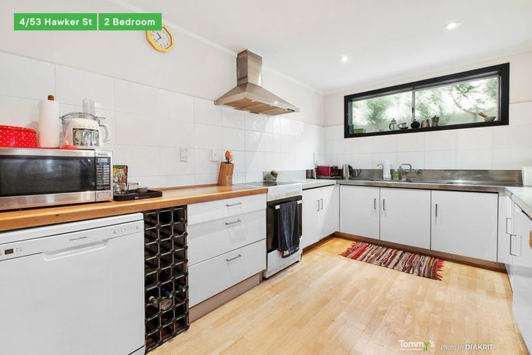 Photo of property in 53 Hawker Street, Mount Victoria, Wellington, 6011