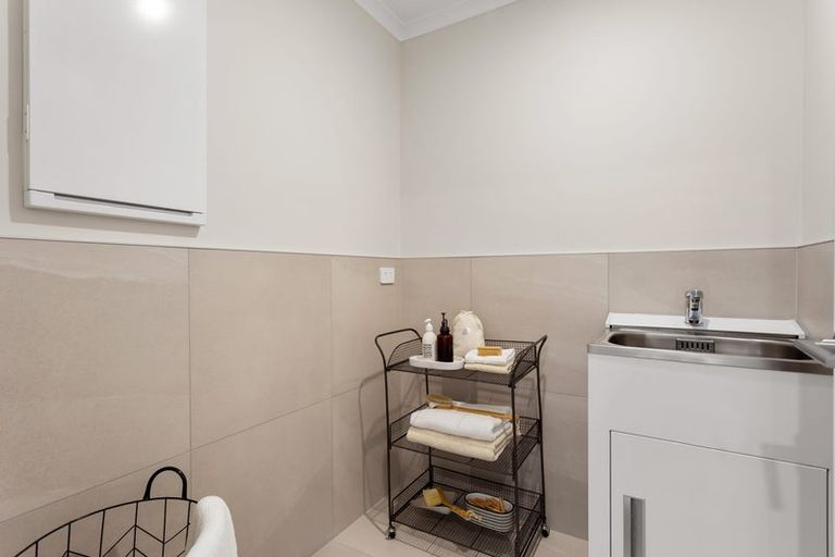 Photo of property in 10/4 Matimati Place, Hobsonville, Auckland, 0616