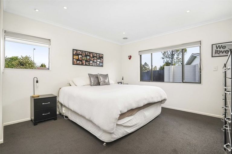 Photo of property in 33 Glen Lynne Avenue, Queenwood, Hamilton, 3210
