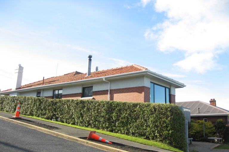 Photo of property in 162 Easther Crescent, Kew, Dunedin, 9012