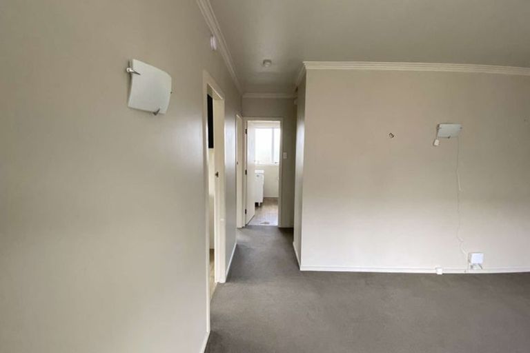 Photo of property in 5a Rosebank Avenue, Avalon, Lower Hutt, 5011