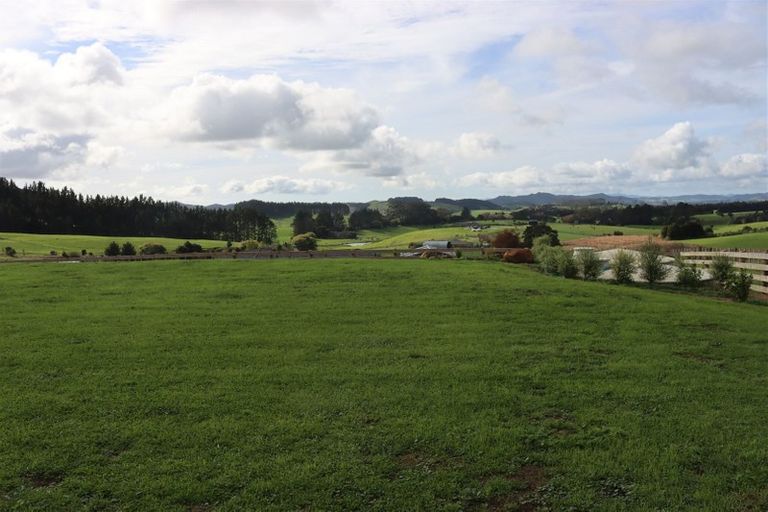 Photo of property in 554b Te Ahu Ahu Road, Waimate North, Kerikeri, 0293