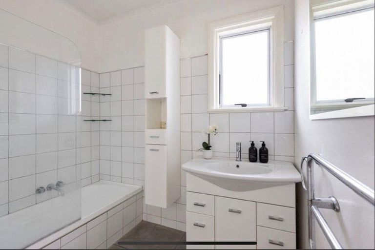 Photo of property in 51 Te Aute Road, Havelock North, 4130