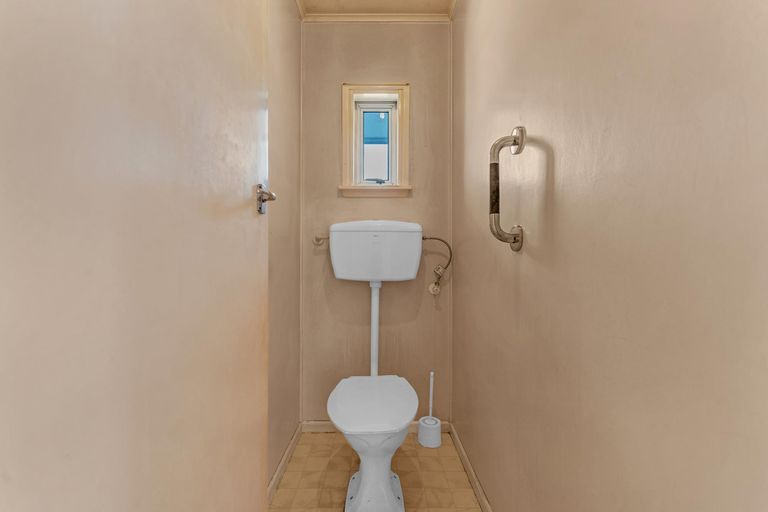 Photo of property in 1/10 Grove Road, Papakura, 2110