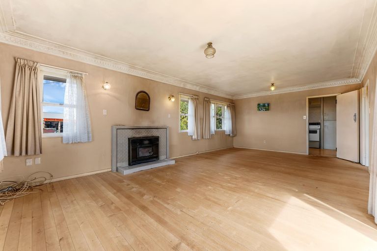 Photo of property in 1/10 Grove Road, Papakura, 2110