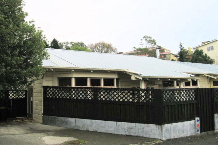 Photo of property in 3 Lawrence Road, Hospital Hill, Napier, 4110