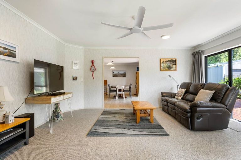 Photo of property in 105 Avalon Place, Whangamata, 3620