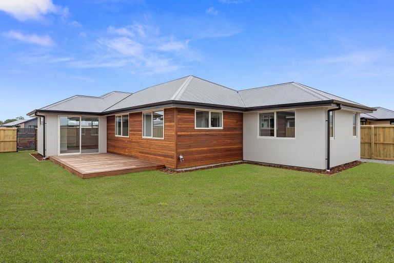 Photo of property in 52 Skibbereen Drive, Halswell, Christchurch, 8025