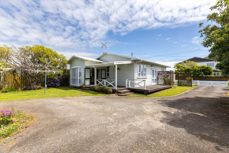 Photo of property in 57 Record Street, Fitzroy, New Plymouth, 4312