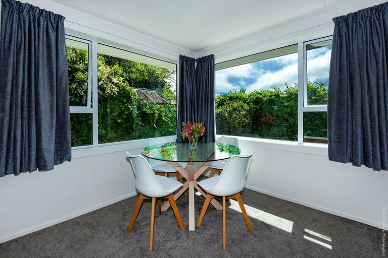 Photo of property in 69a Aorangi Road, Bryndwr, Christchurch, 8053