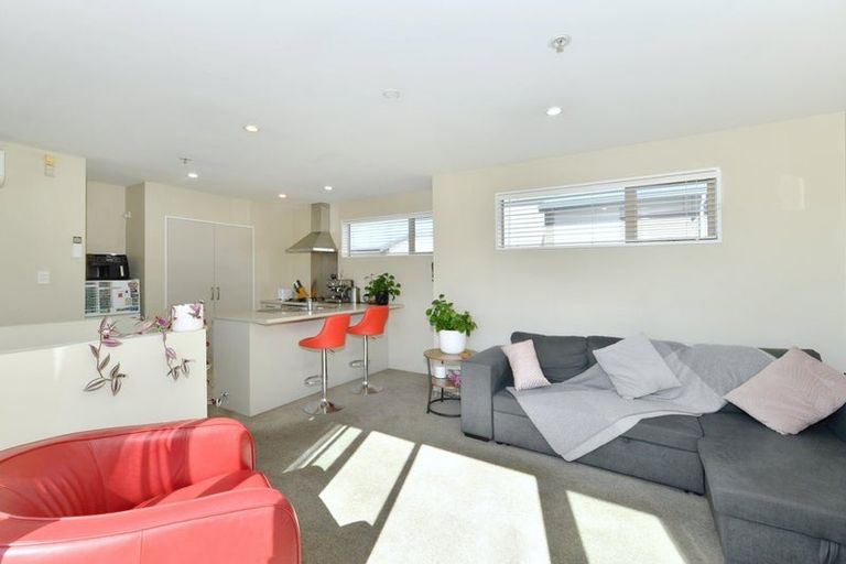 Photo of property in 9/9 Cameron Street, Sydenham, Christchurch, 8023