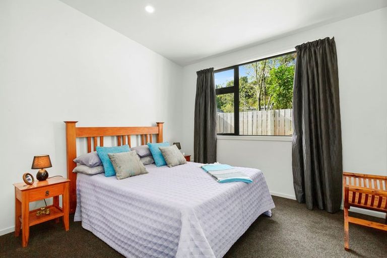 Photo of property in 18c Kairimu Street, Stokes Valley, Lower Hutt, 5019